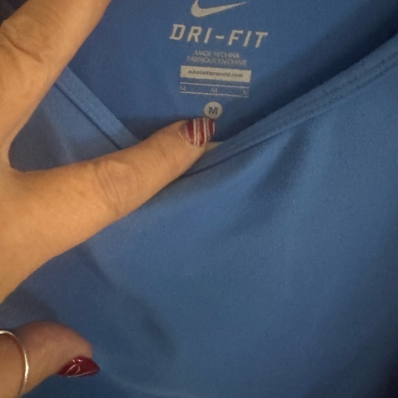 Nike Women's three-quarter sleeve- Blue and Maroon - Picture 3 of 4